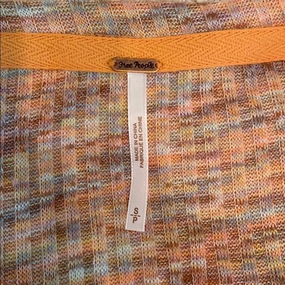 2 for $40 Free people happy day top - Picture 6 of 6